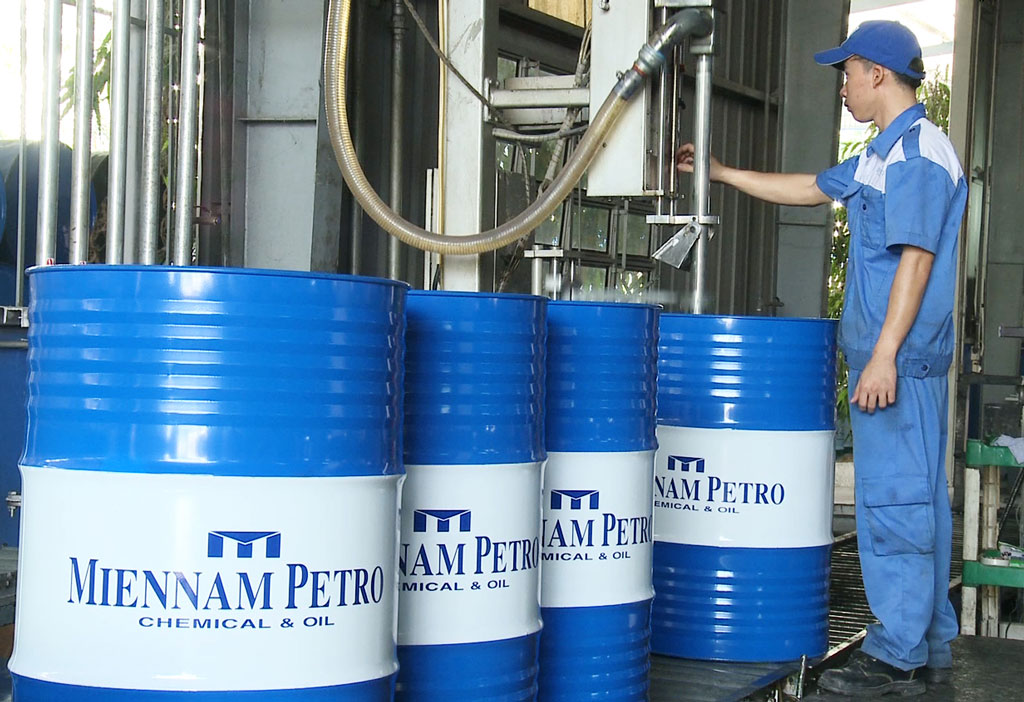 Sản-xuất-tại-Nhà-máy-MienNamPetro