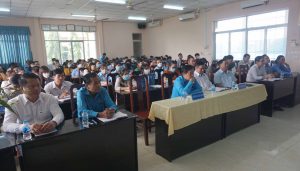 Các đại biểu tham dự hội nghị