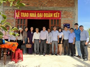 Miennampetro cùng với các lãnh đạo, đại diện Hội doanh nhân trẻ đến tham dự