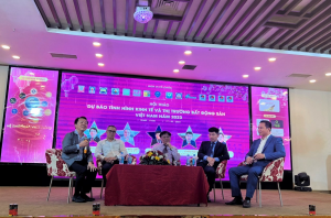 Diễn giả chia sẻ chương trình