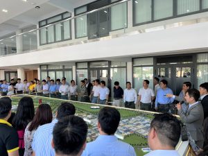 Tham quan tại khu công nghiệp Hải Sơn