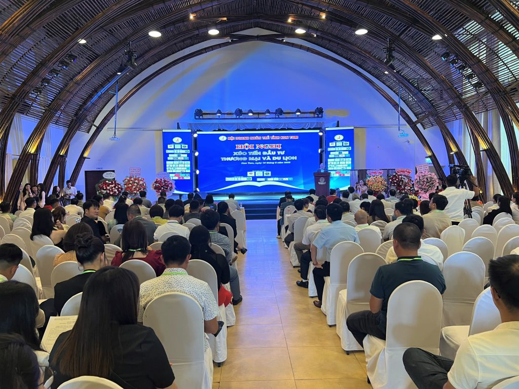 Quang cảnh Hội nghị Xúc tiến đầu tư thương mại và du lịch