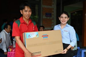 MiennamPetro tặng anh Đoàn bếp gas Sunhouse