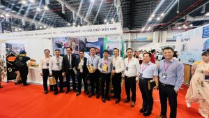 Mua dầu nhớt xe ở đâu uy tín, giá tốt, chính hãng