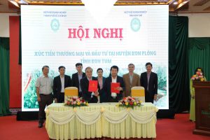 Lễ ký kết hợp tác giữa Hiệp hội Doanh nghiệp TP.HCM và Hội Doanh nghiệp tỉnh KonTum